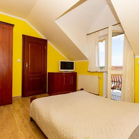 Gizela Jastrzębia Góra