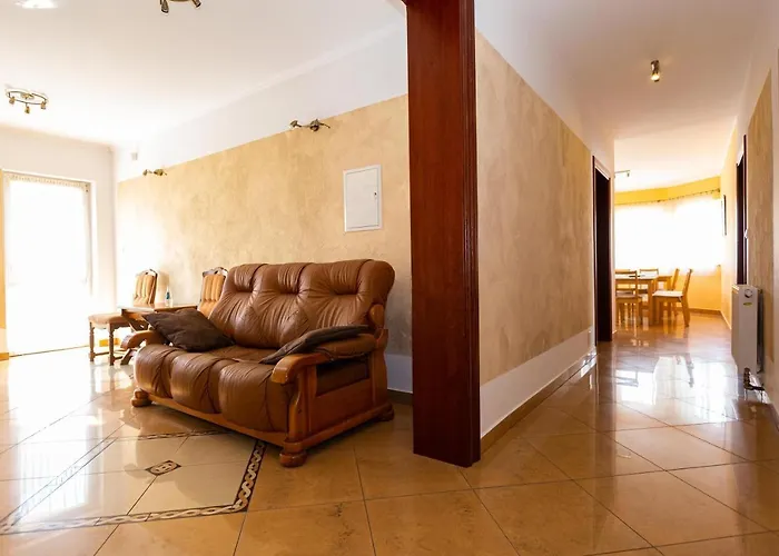 威拉吉泽拉旅馆 民宿 *