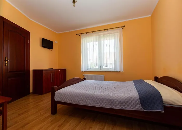 威拉吉泽拉旅馆 Jastrzębia Góra