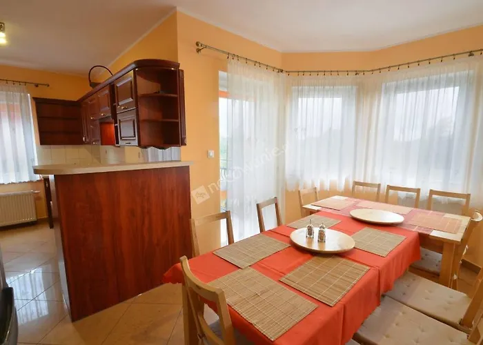 威拉吉泽拉旅馆 *